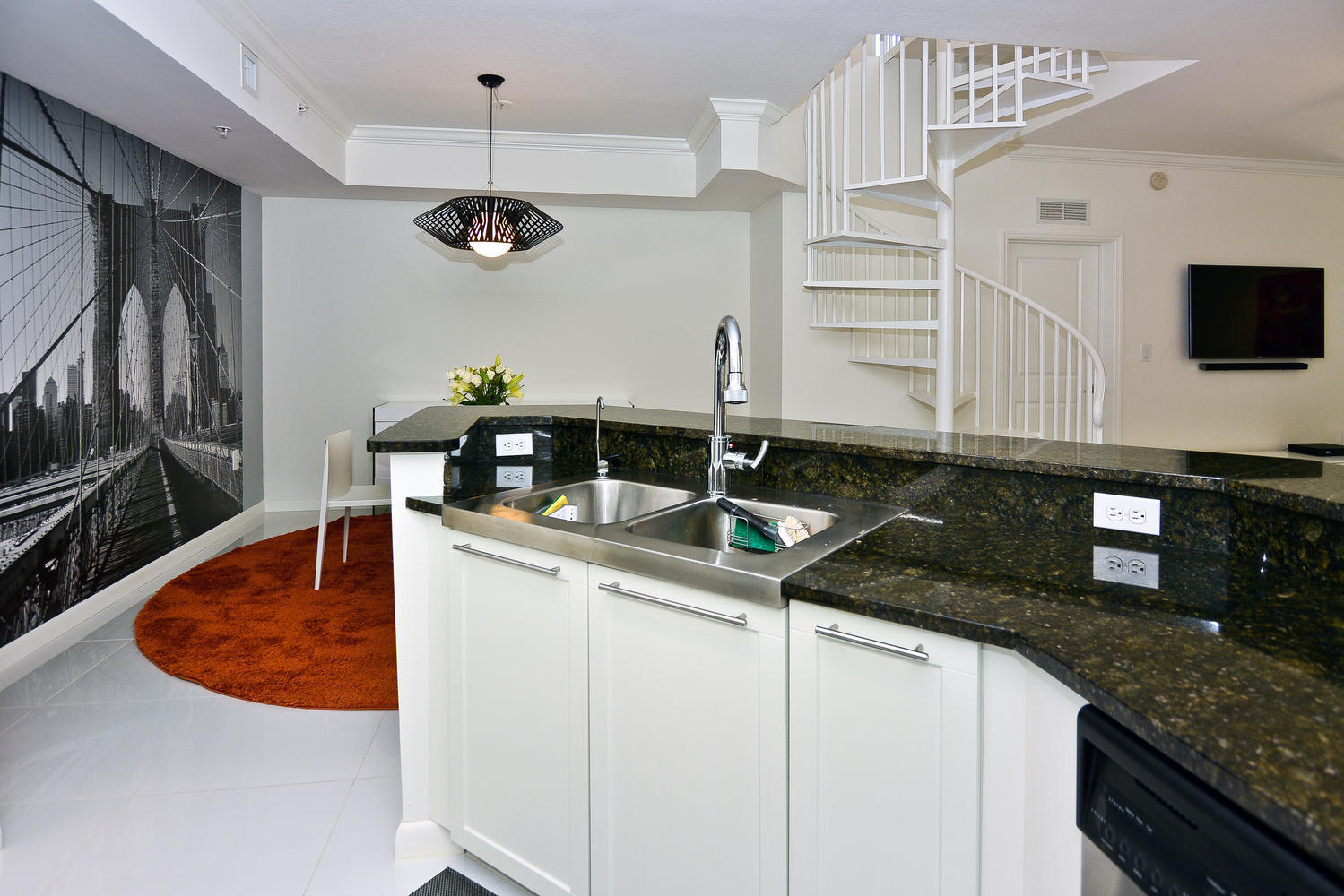 ASTOR CONDO - Residential Lease