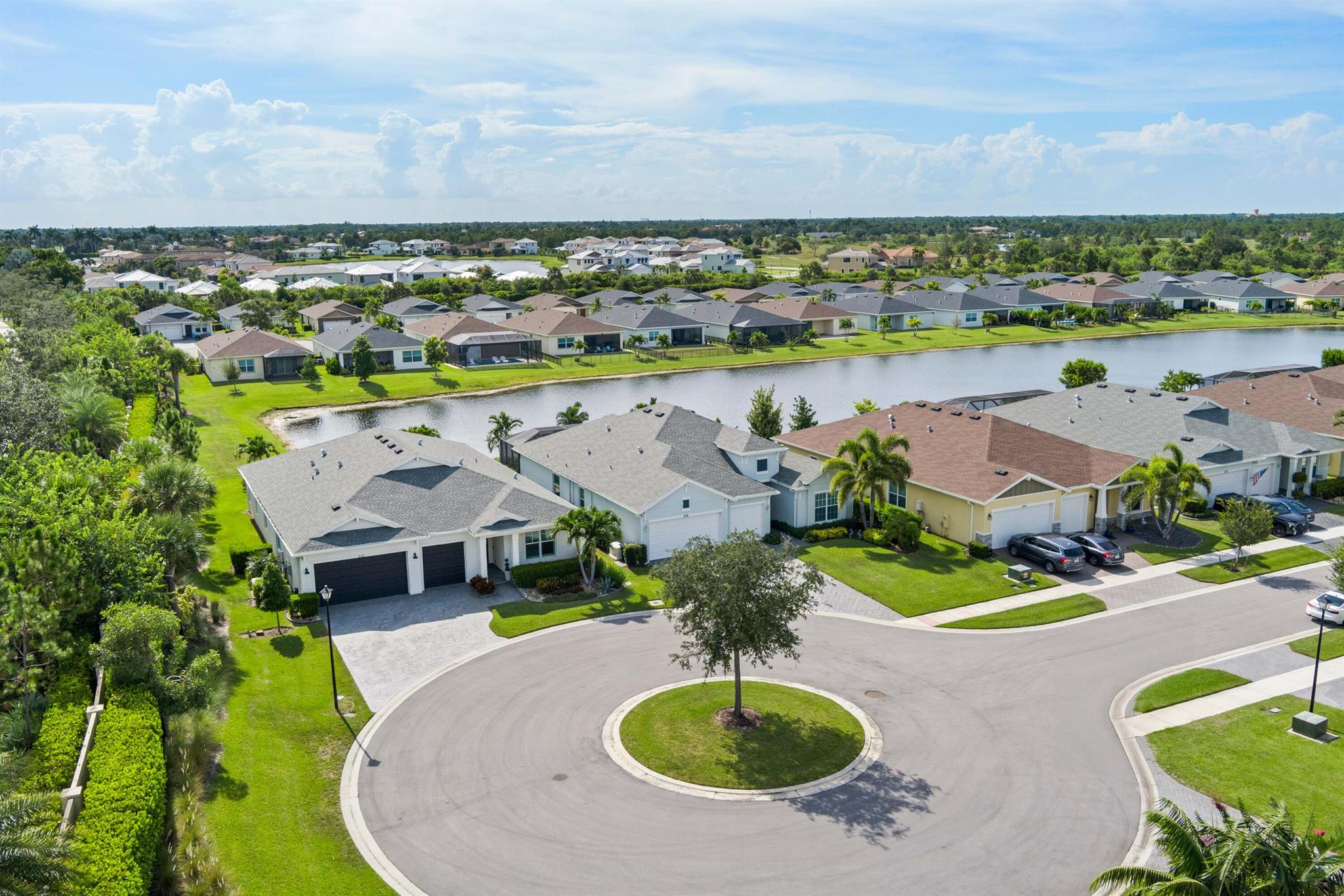 VERANDA PRESERVE WEST PHA - Residential