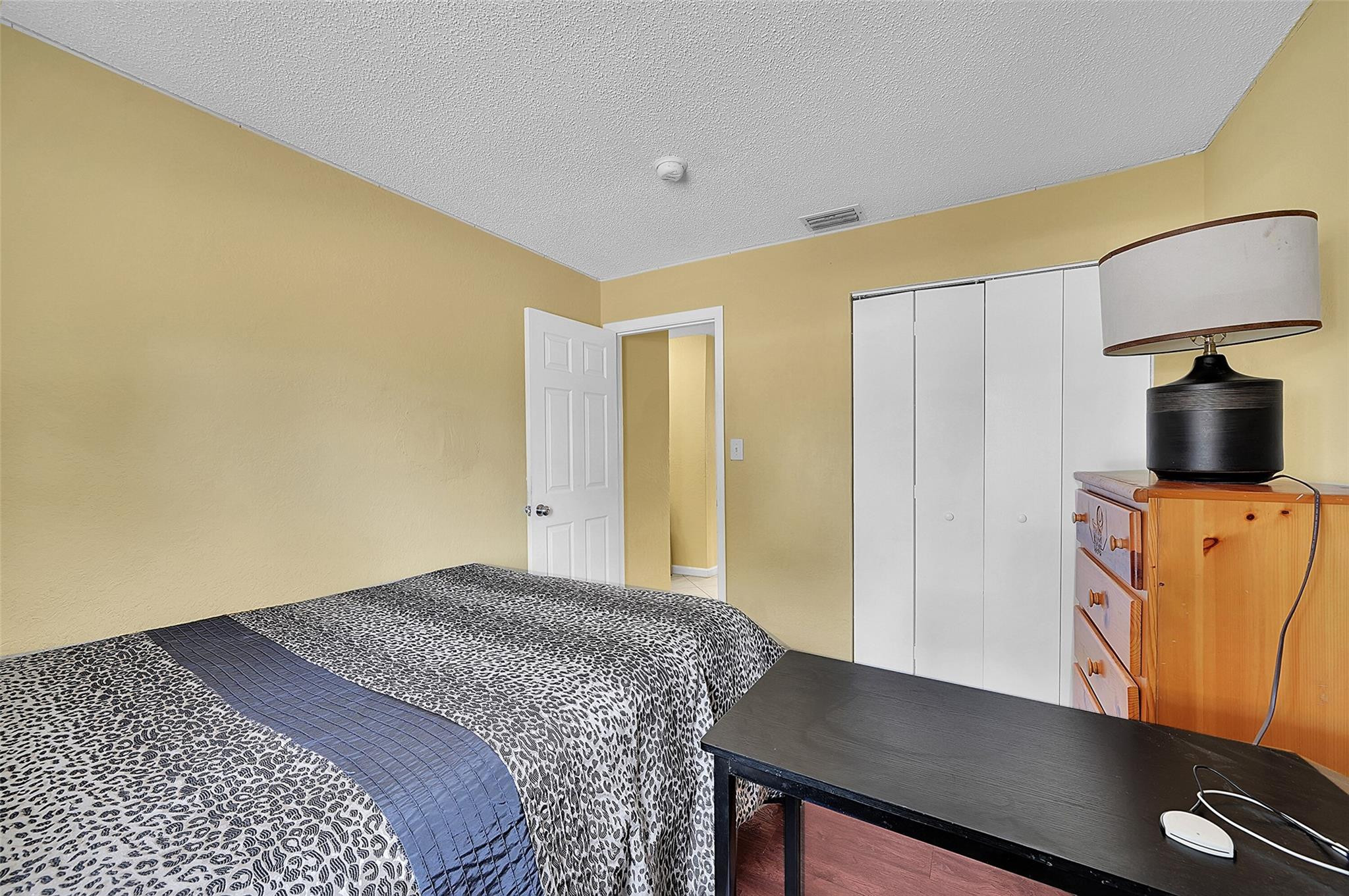 ROYAL PALMS PARK - Residential