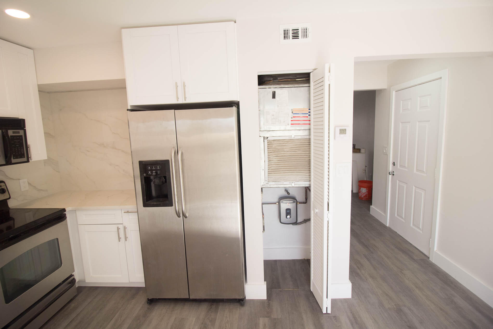 IBIZA CONDO PHASE II - Residential Lease