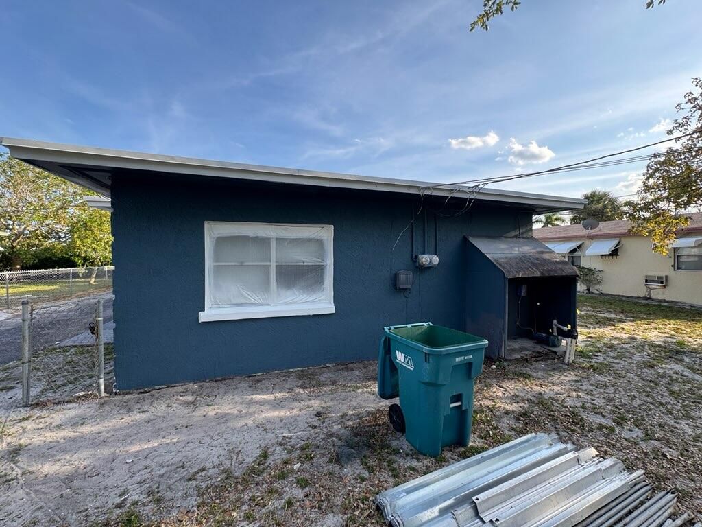 Photo of 112 W 34th Street #1, Riviera Beach, FL 33404 (MLS # B26018354)