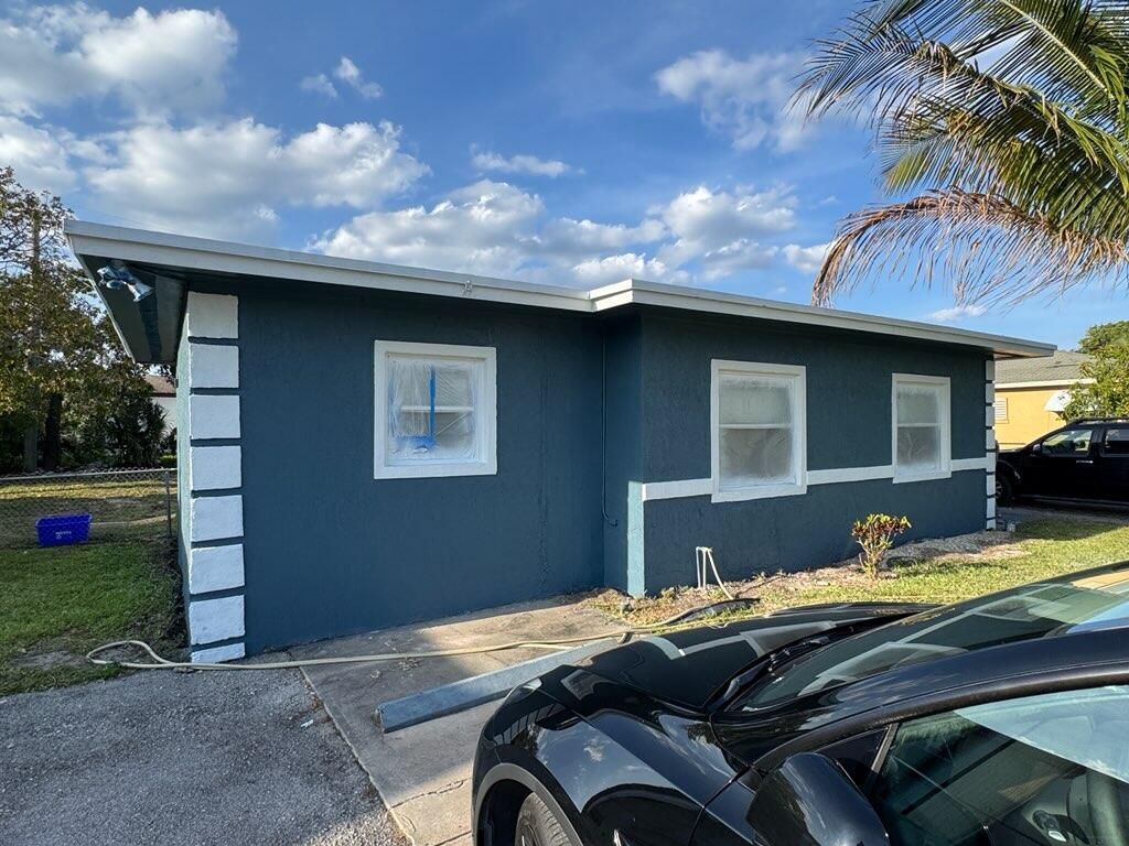 Photo of 112 W 34th Street #1, Riviera Beach, FL 33404 (MLS # B26018354)