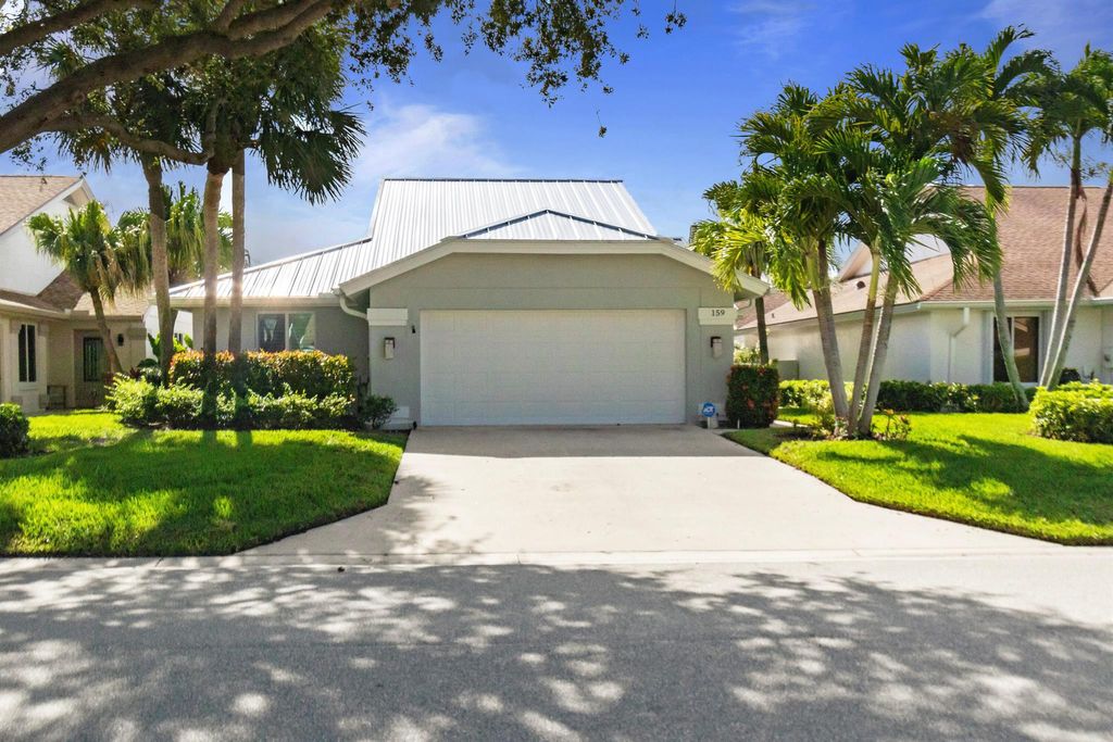 Photo of 159 Beach Summit Court, Jupiter, FL 33477 (MLS # R10894966)