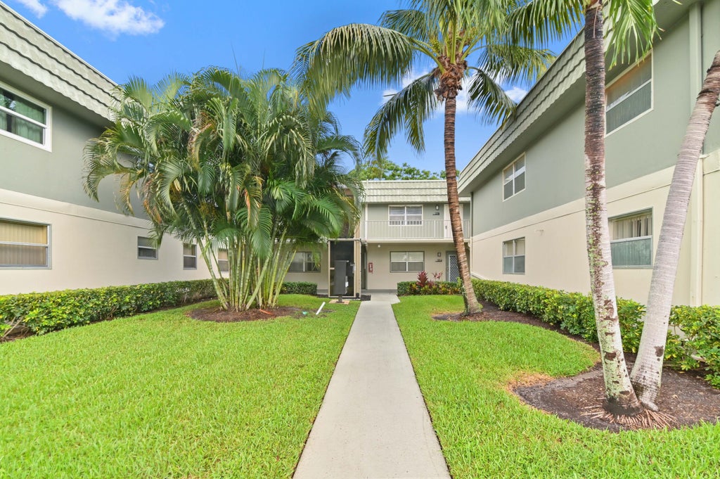 Photo of 253 Flanders F, Delray Beach, FL 33484 (MLS # R11013902)