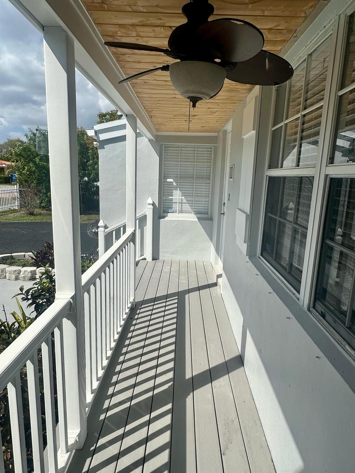 33 NW 118th Street