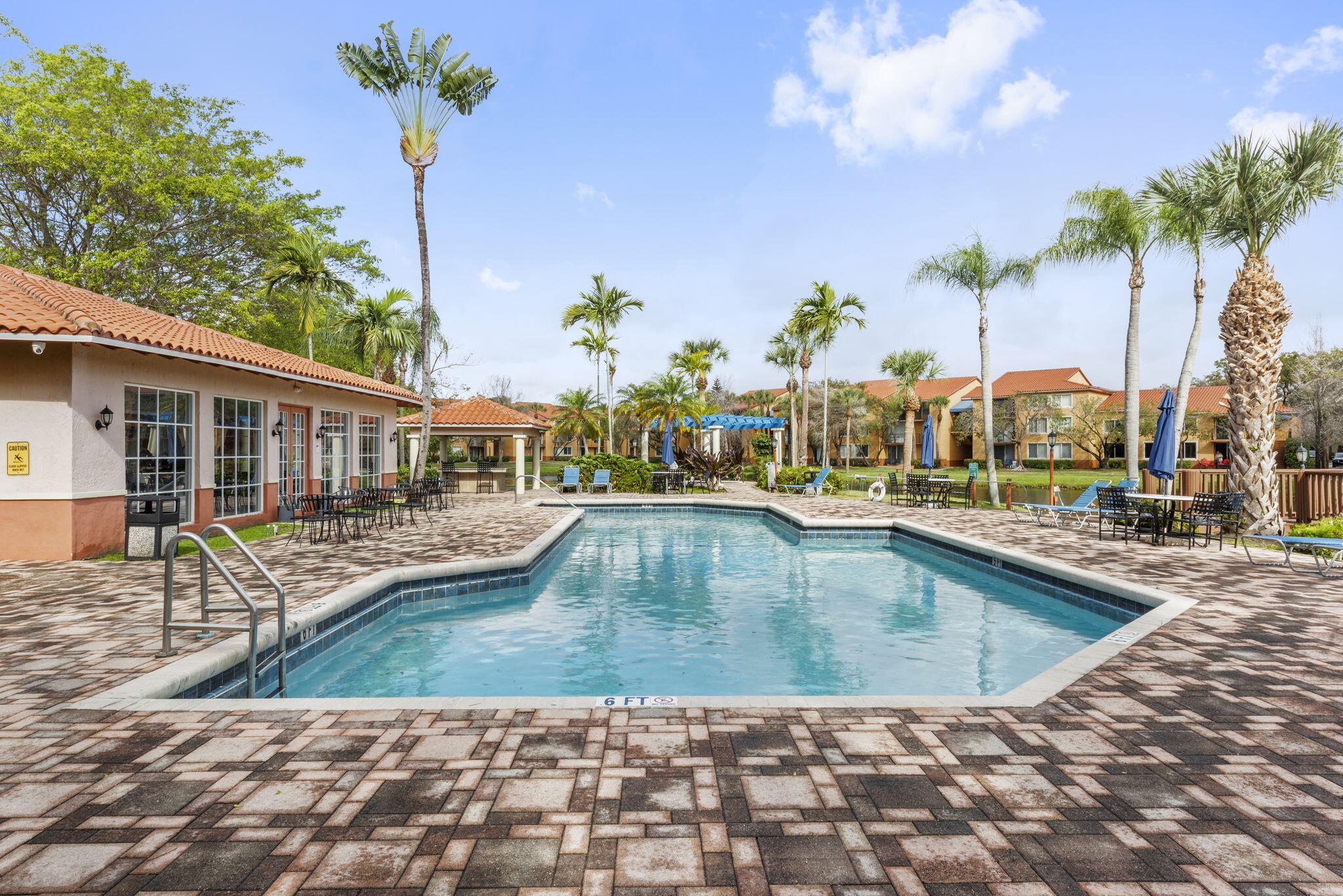 LAKES OF JACARANDA CONDO - Residential