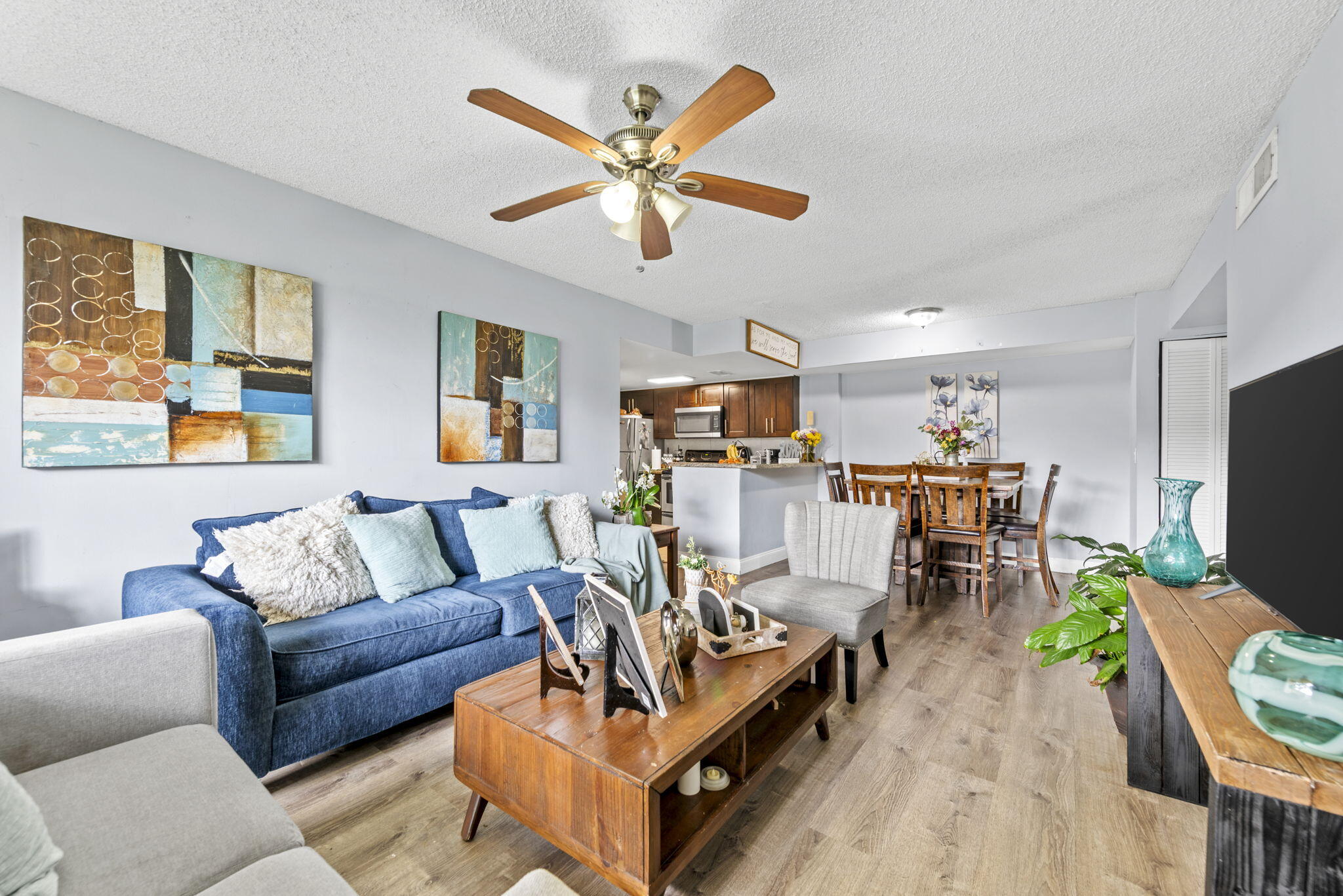 LAKES OF JACARANDA CONDO - Residential