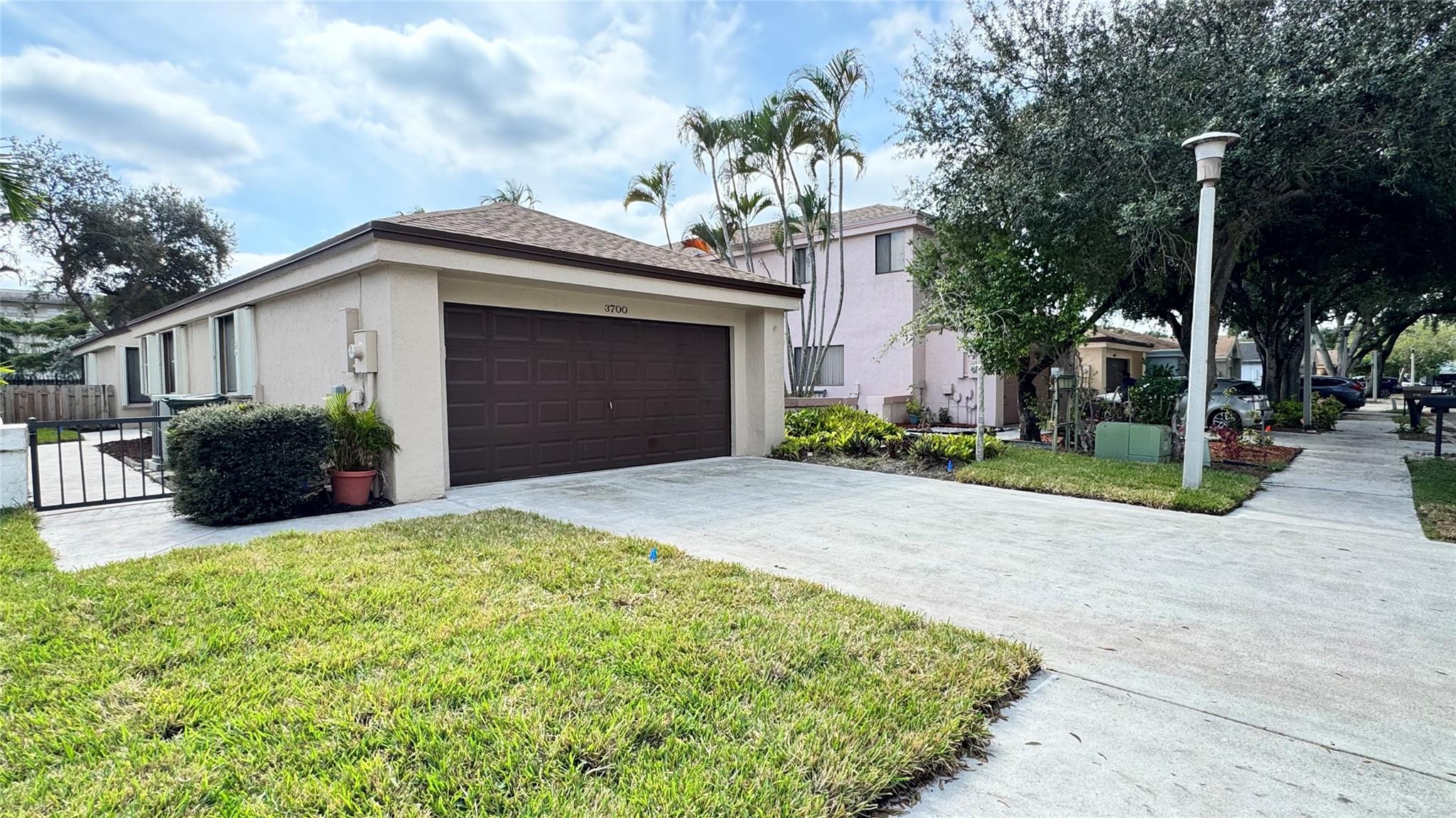 LAKEVIEW HOMES - Residential Lease