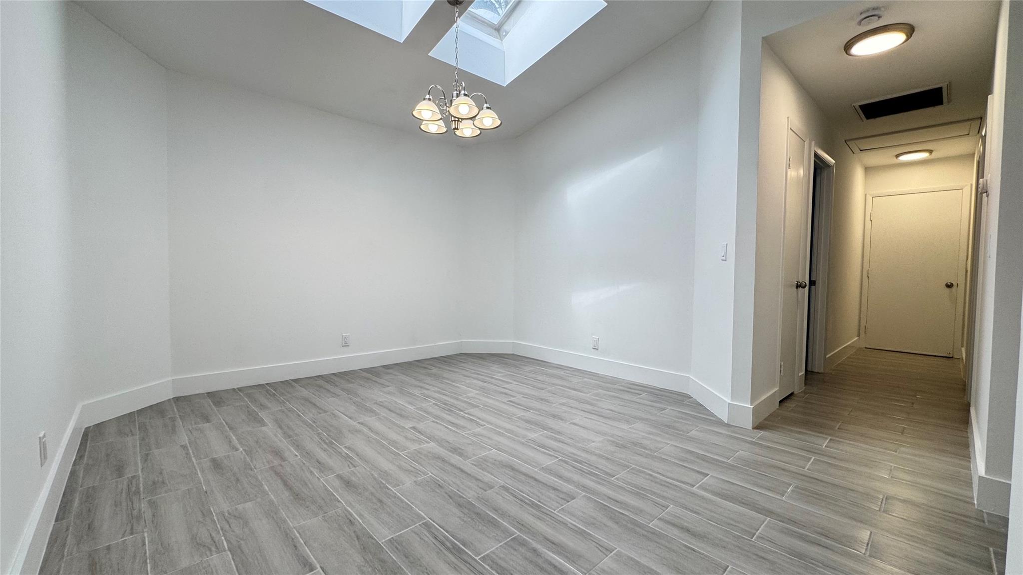 LAKEVIEW HOMES - Residential Lease