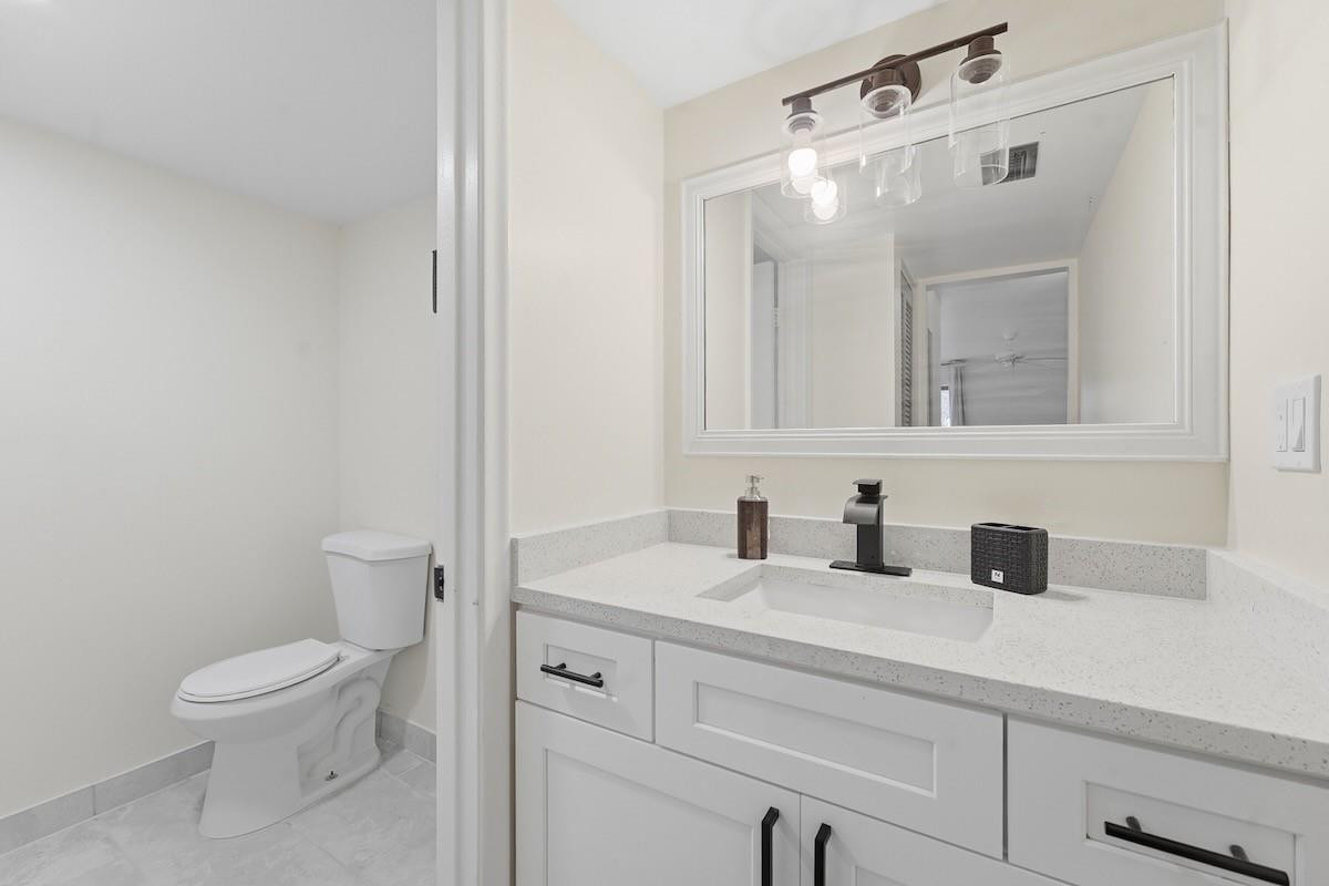 Courts of Inverrary - Residential