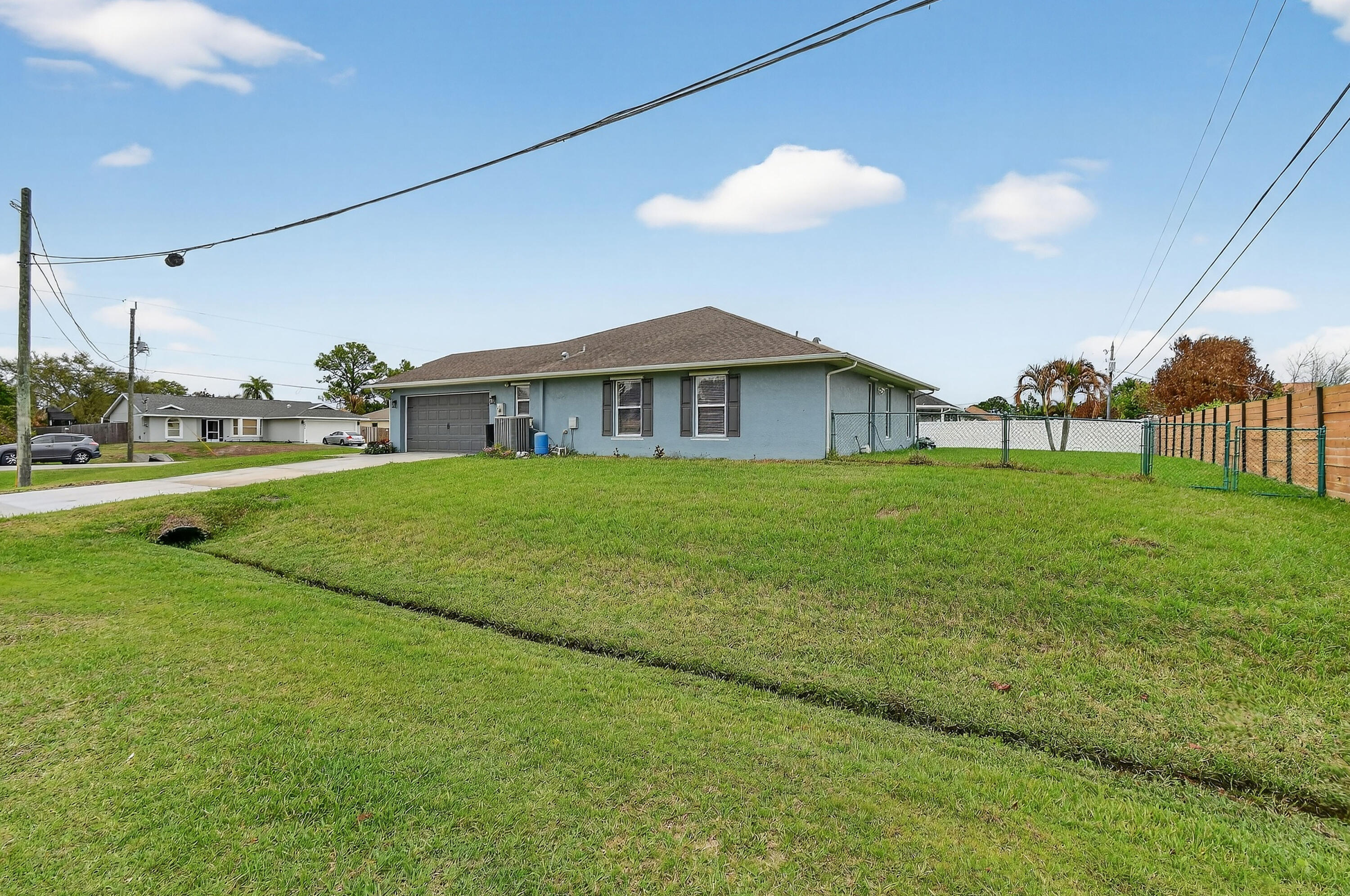 PORT ST LUCIE SECTION 11 - Residential