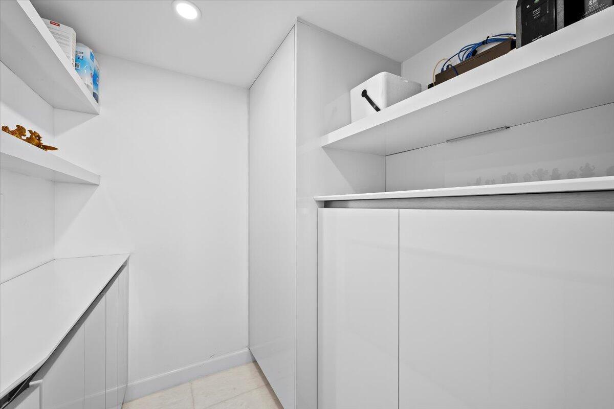 WHITEHALL CONDO - Residential