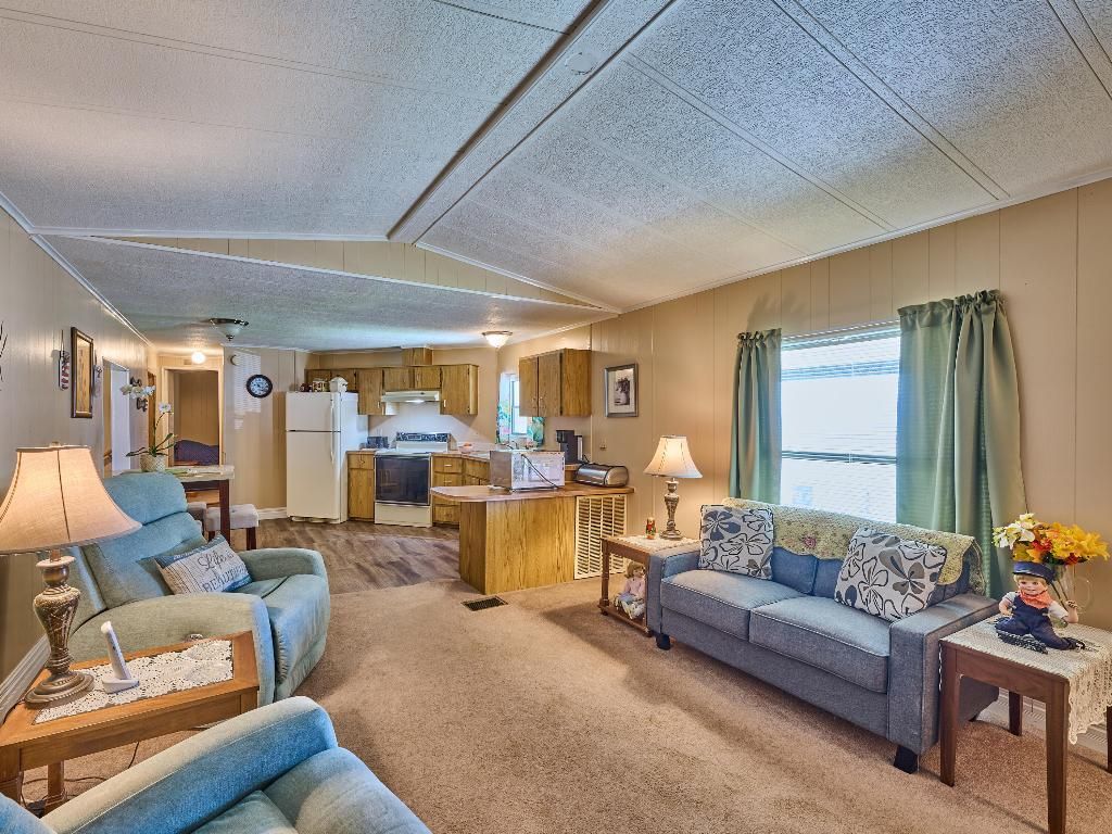 Photo of 7327 SE Swan Avenue, Hobe Sound, FL 33455 (MLS # R11074599)