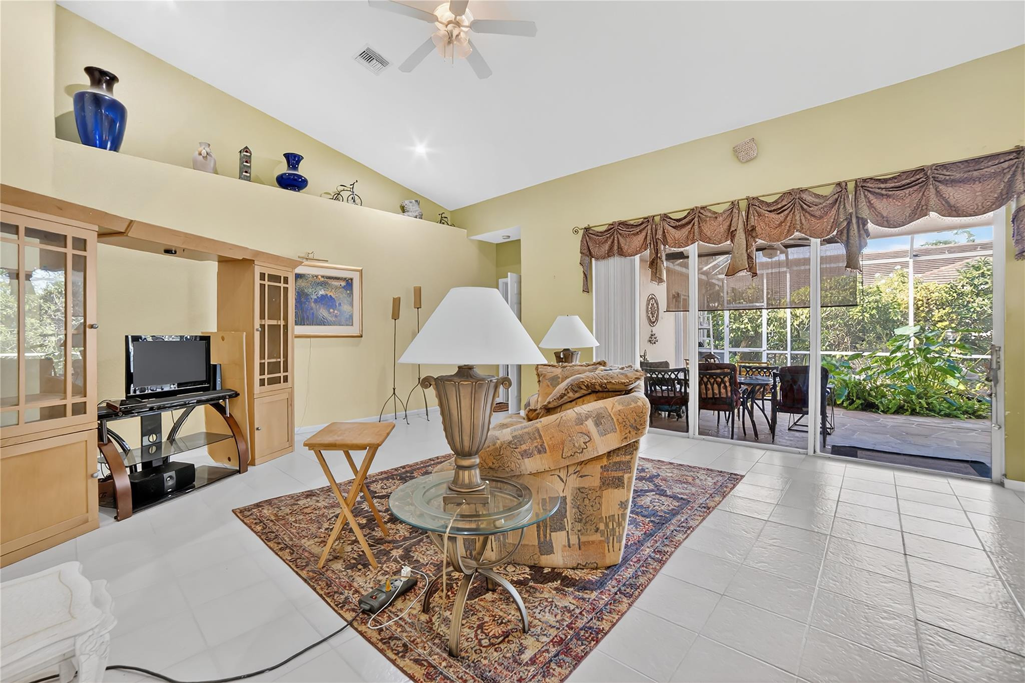 Coral Creek 146-6 B - Residential