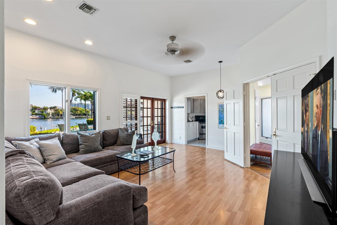 Sunrise Key - Residential