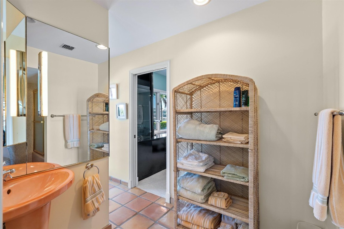 Sunrise Key - Residential