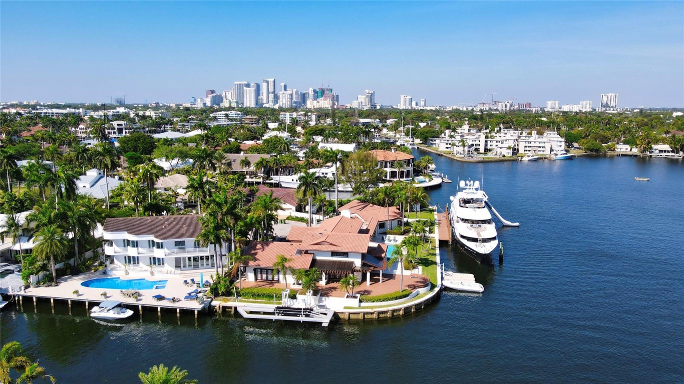 Sunrise Key - Residential