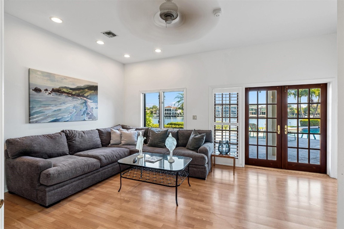 Sunrise Key - Residential