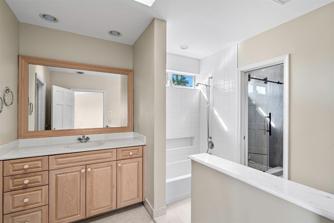 Sunrise Key - Residential