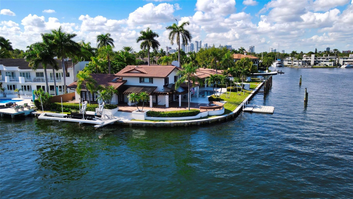 Sunrise Key - Residential