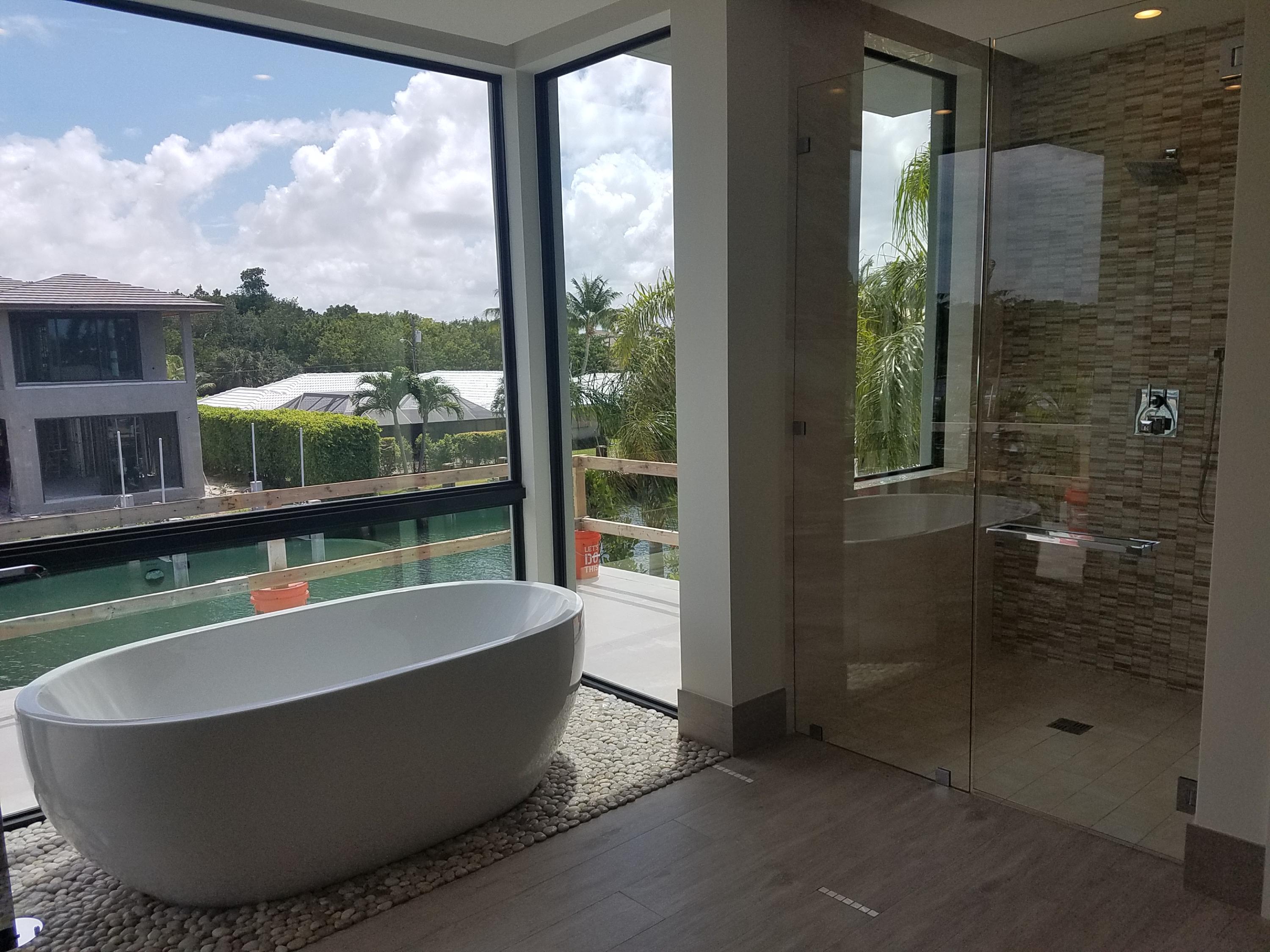 LAKE ROGERS ISLE UNIT A - Residential