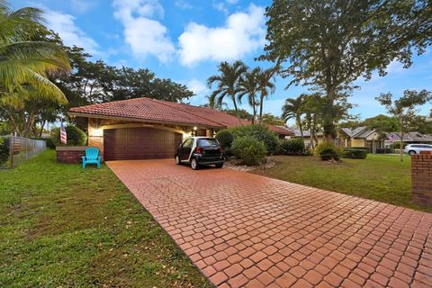 Photo of 8622 NW 49th Drive, Coral Springs, FL 33067 (MLS # F10542492)