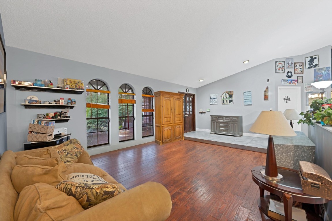 Pine Ridge - Residential