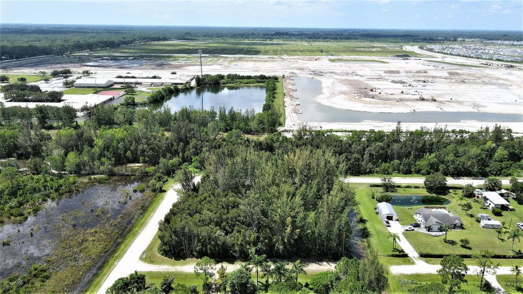 Photo of 14386 60th Court N, Loxahatchee, FL 33470 (MLS # R10908071)