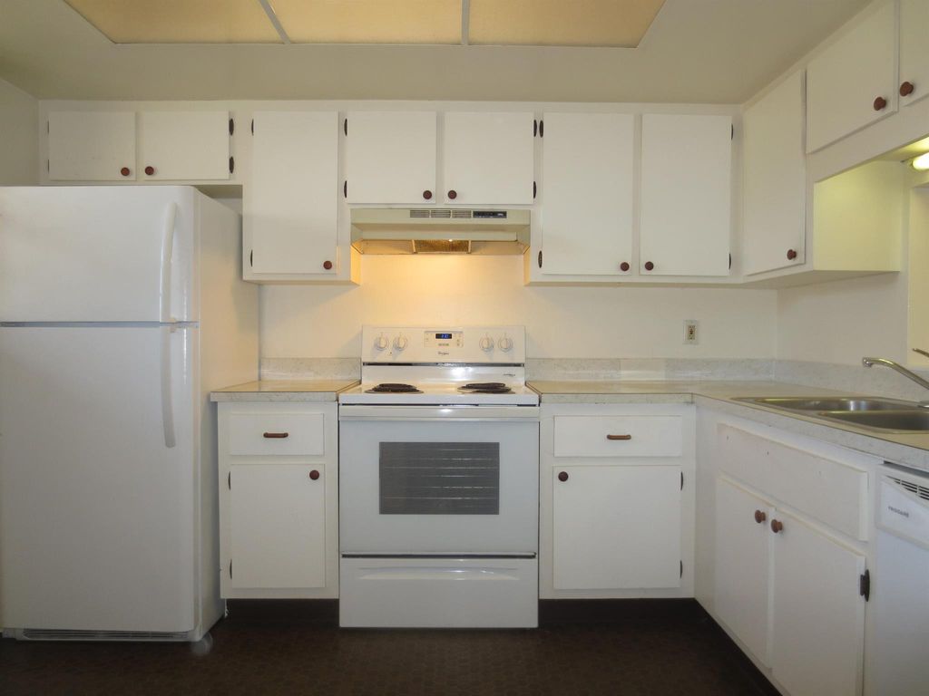 Photo of 2050 Oleander Boulevard #6-304, Fort Pierce, FL 34950 (MLS # R11047073)