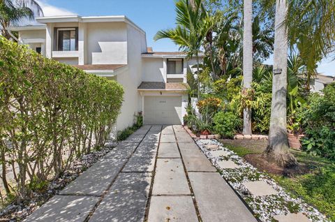 6535 Parkview Drive B Boca Raton FL 33433