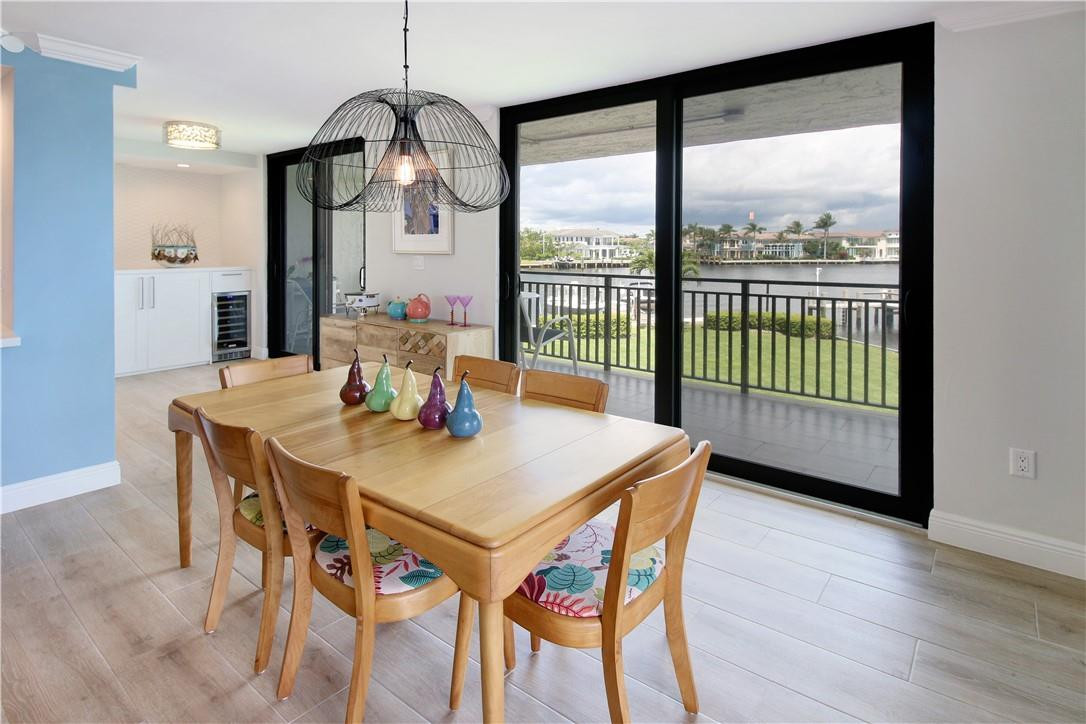 REGENCY HIGHLAND CLUB CON - Residential