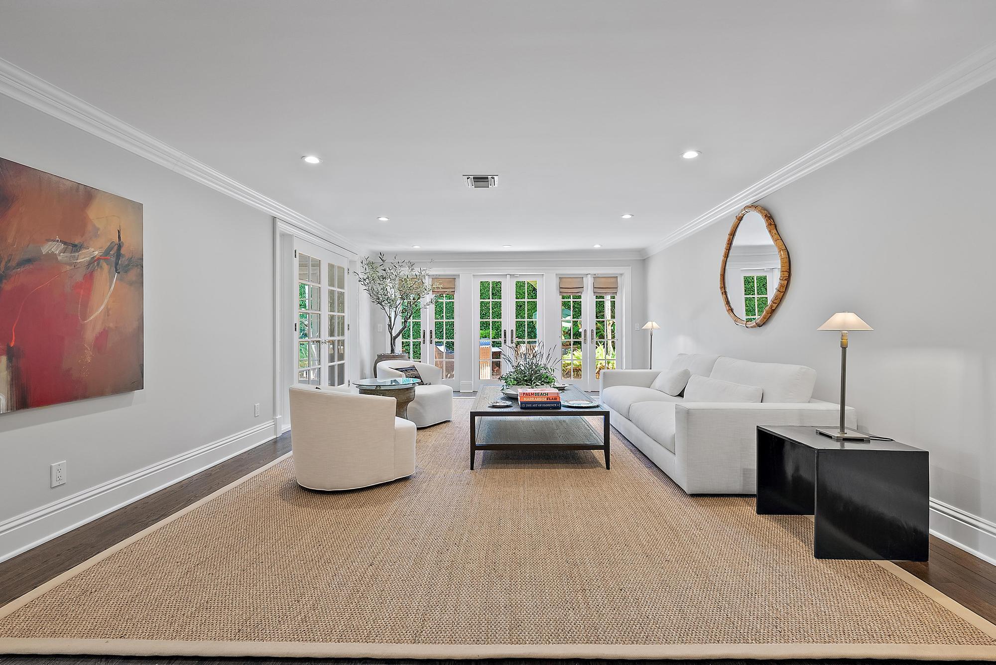 265 Sandpiper Drive, Palm Beach, FL, 33480/$55,000 3 265 Sandpiper Drive