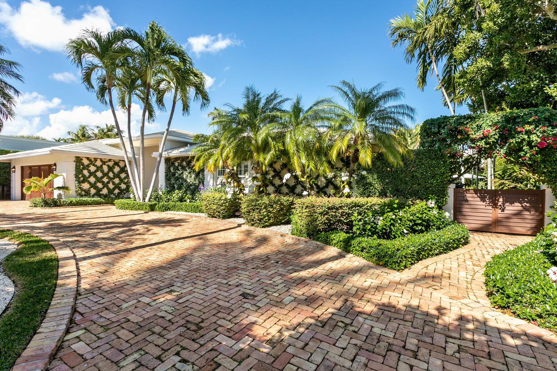 265 Sandpiper Drive, Palm Beach, FL, 33480/$55,000 1 265 Sandpiper Drive