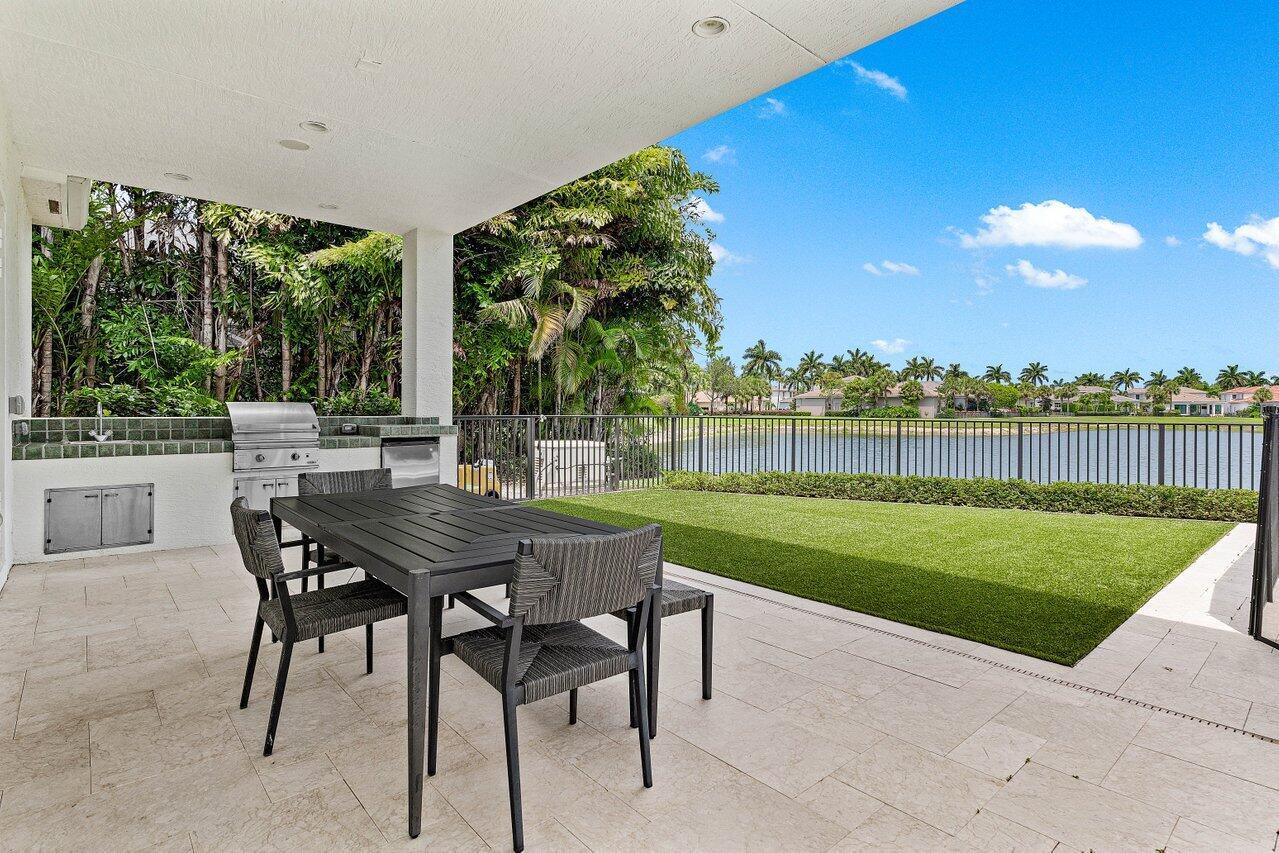 MIRASOL PARS H AND I - Residential