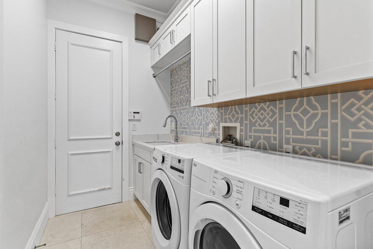 MIRASOL PARS H AND I - Residential