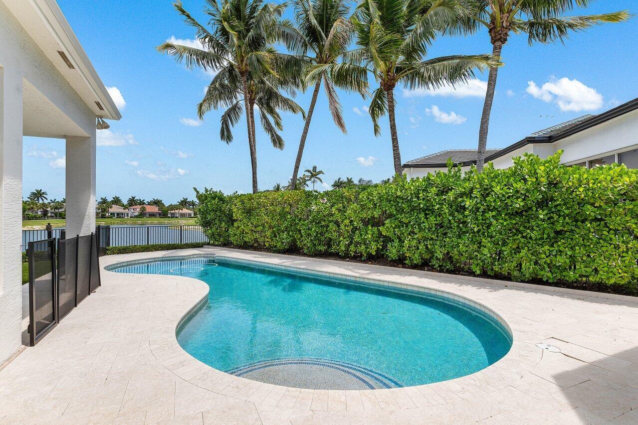 MIRASOL PARS H AND I - Residential