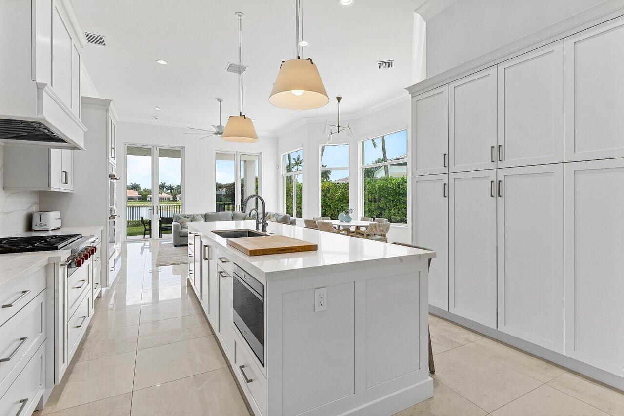 MIRASOL PARS H AND I - Residential