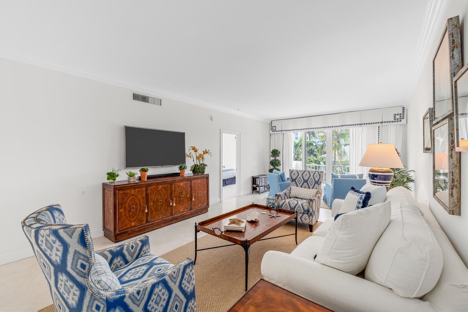 CHALET BY THE OCEAN CONDO - Residential