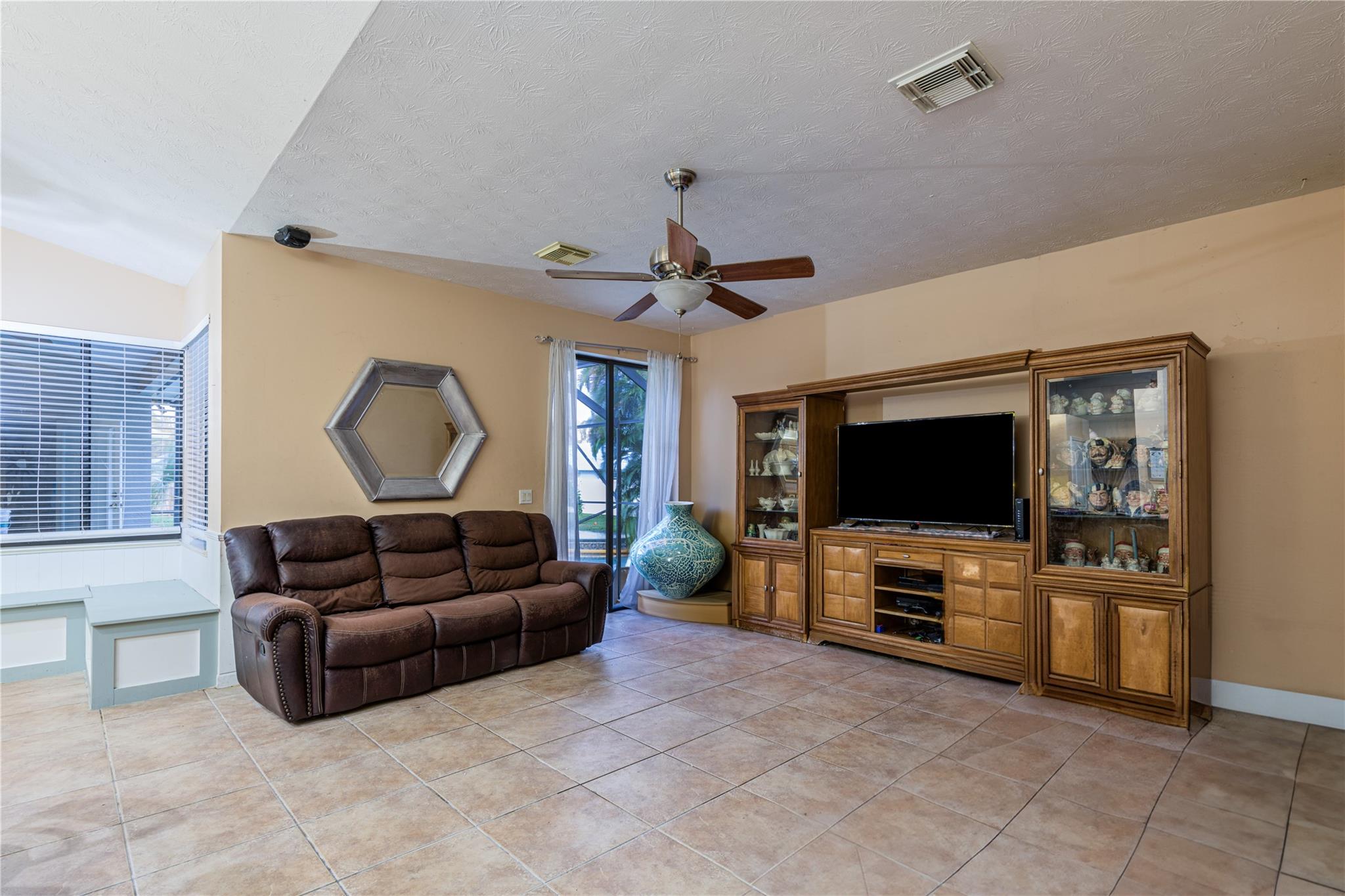 PORT ST LUCIE SECTION 18 - Residential