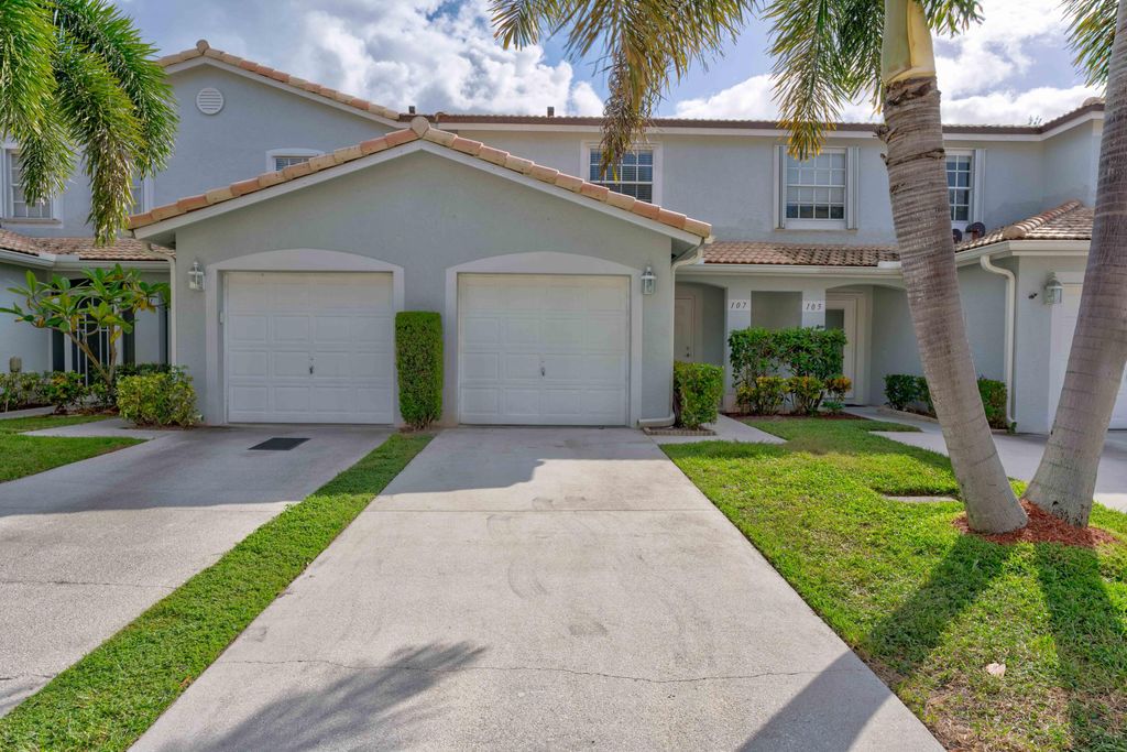 Photo of 107 Wooden Mill Terrace, Jupiter, FL 33458 (MLS # R10930926)