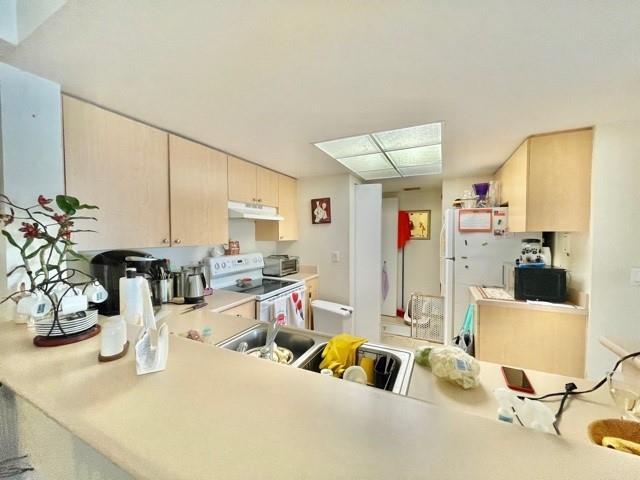 VISCONTI CONDO - Residential Lease