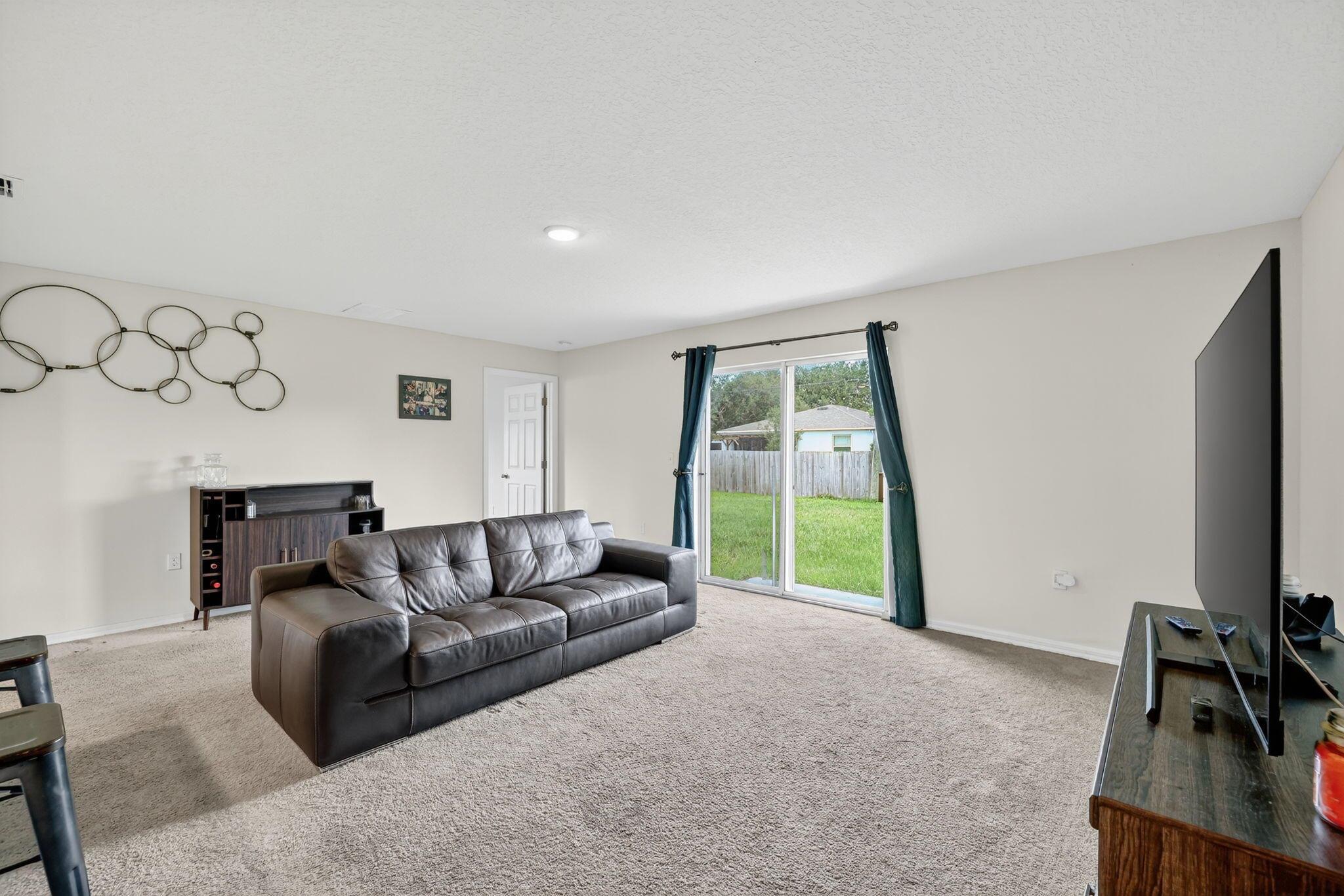 PORT ST LUCIE SECTION 18 - Residential