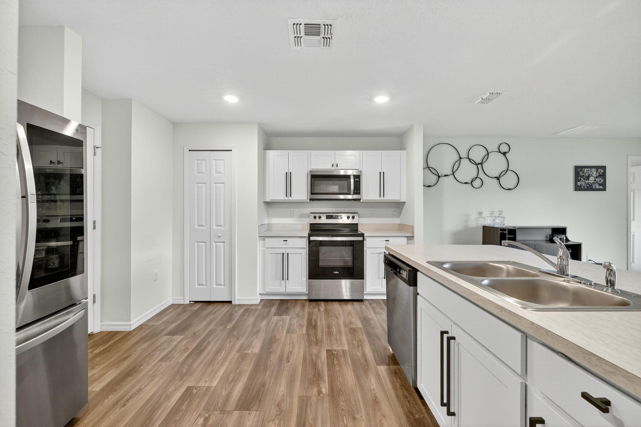 PORT ST LUCIE SECTION 18 - Residential