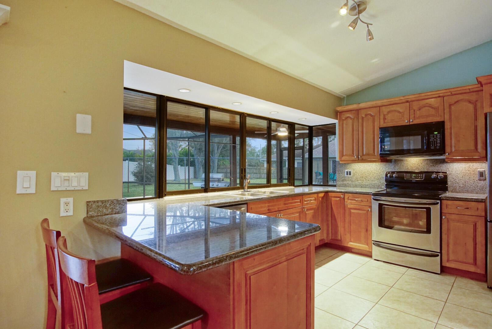 PORT ST LUCIE SECTION 23 - Residential