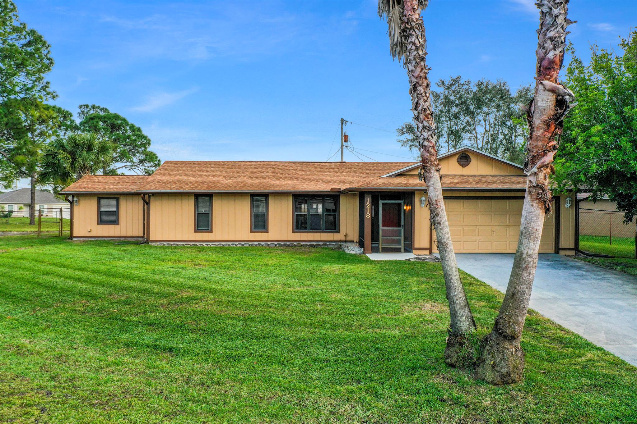 PORT ST LUCIE SECTION 23 - Residential