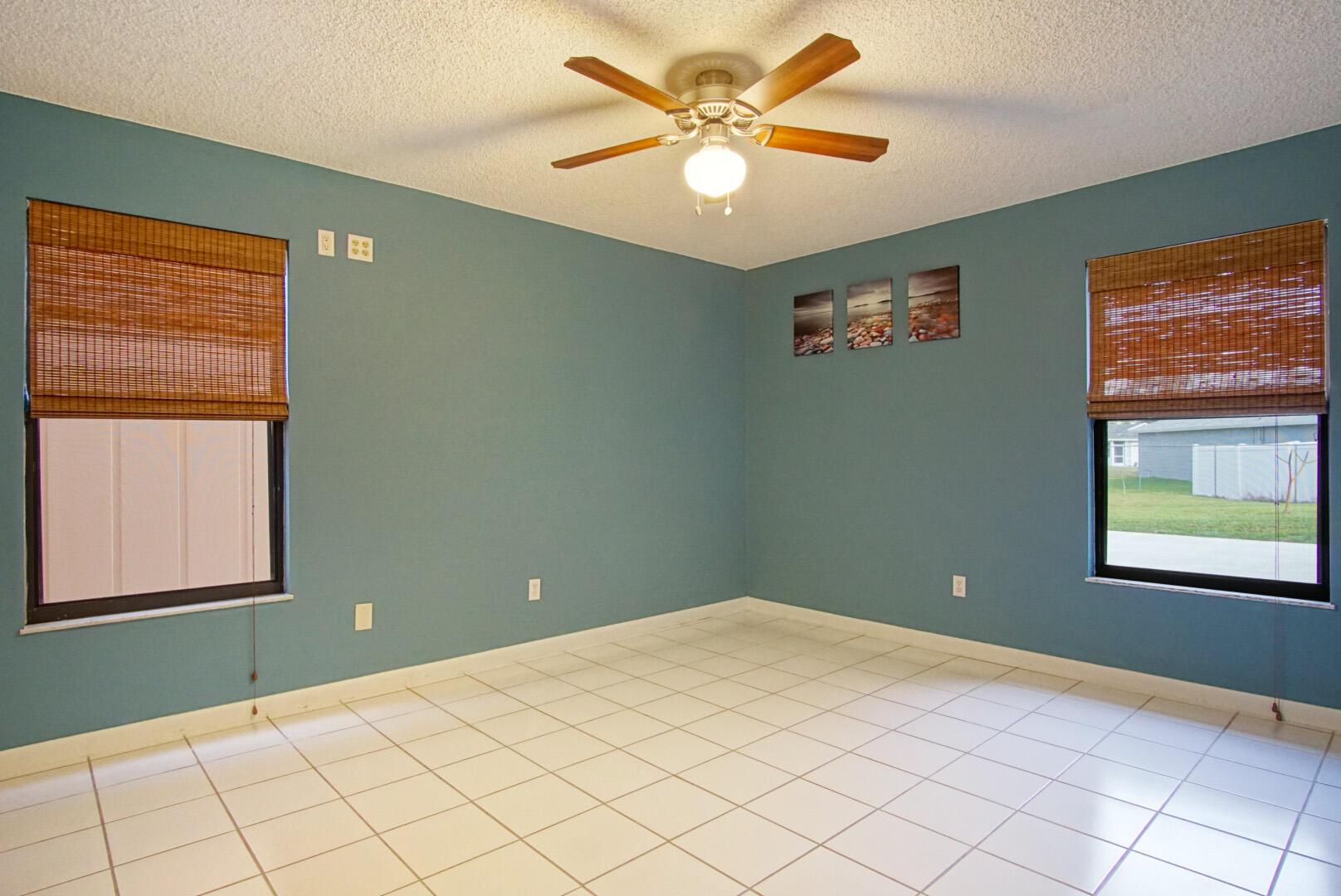 PORT ST LUCIE SECTION 23 - Residential