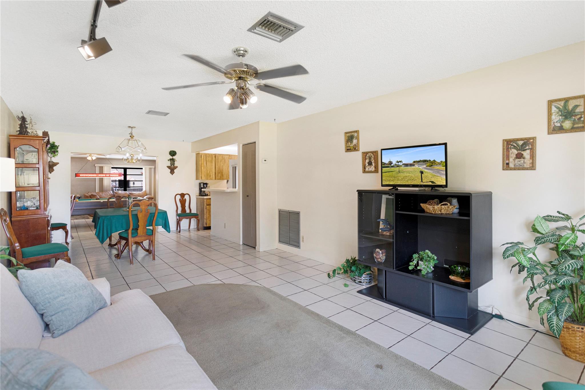 Seligman-Durango West 98- - Residential