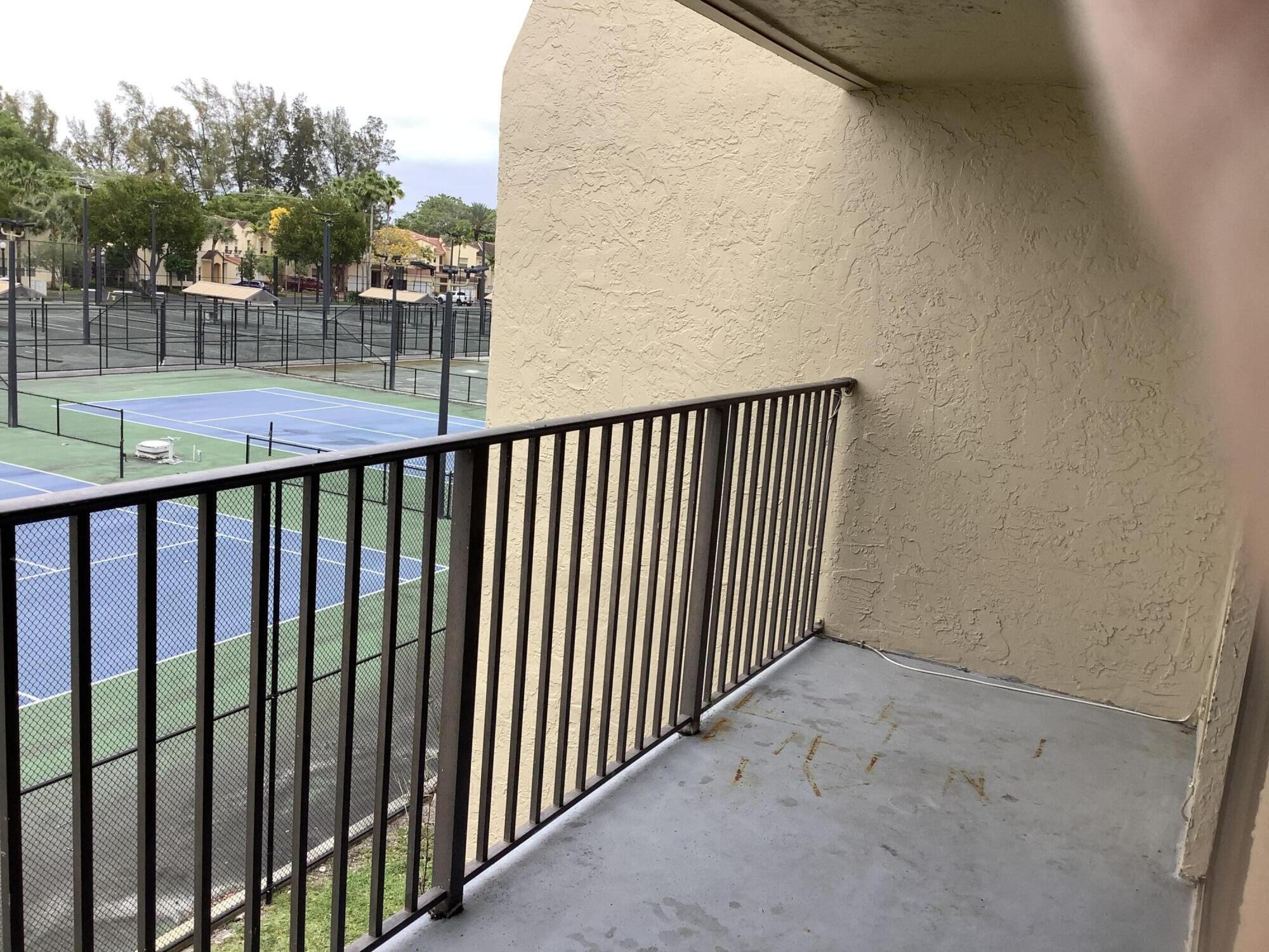 RACQUET CLUB OF DEER CREEK - Residential