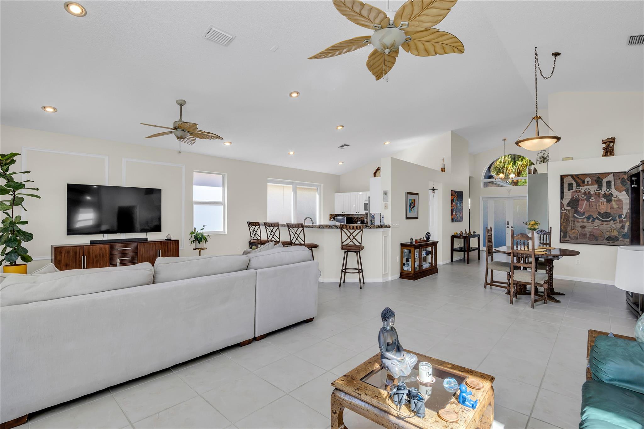 Polo Trace 02 01 - Residential