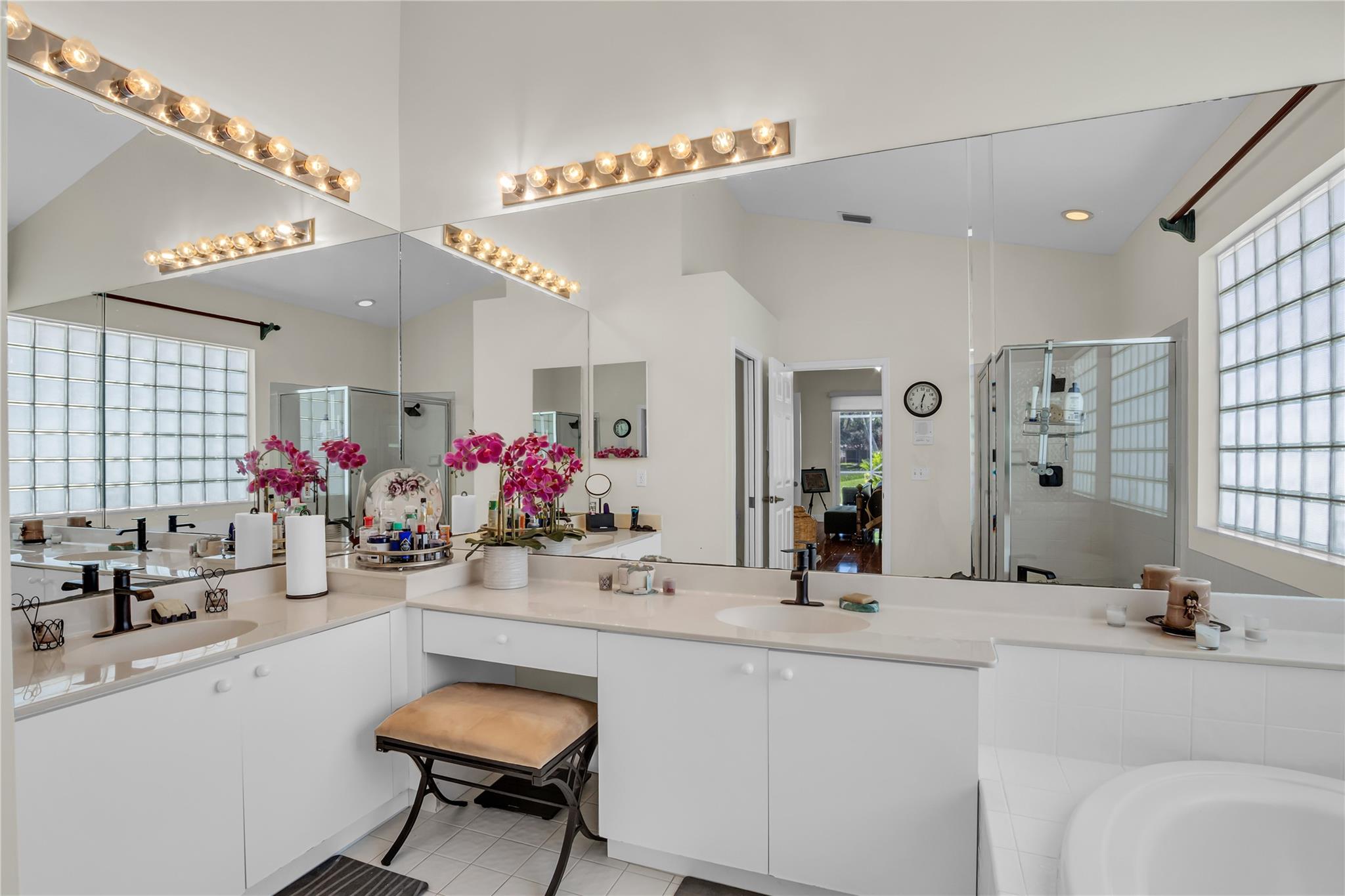 Polo Trace 02 01 - Residential